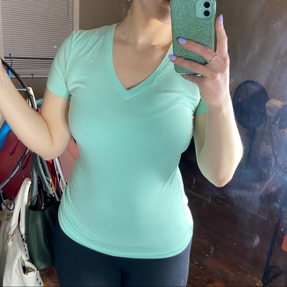 Nike dri-fit v-neck top S - Picture 5 of 8